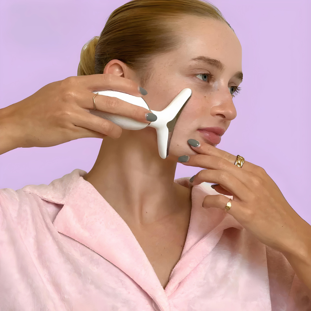 LiftGlow™ - Face Lifting Massager